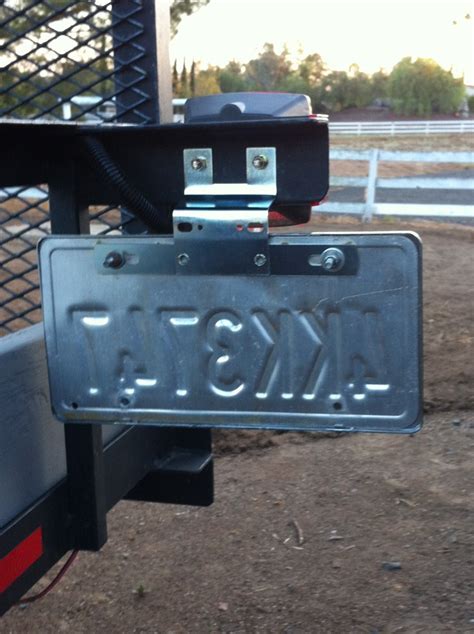 trailer license plate mounting ideas